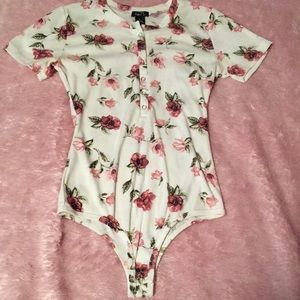 Floral bodysuit button front